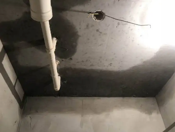 南岔卫生间漏水维修公司专业解析下南岔卫生间漏水维修的处理方法